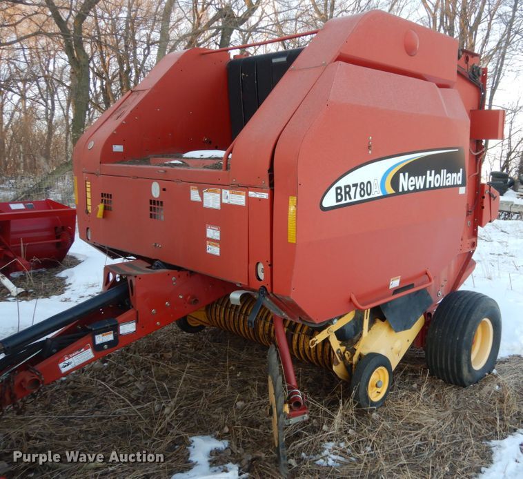 2006 New Holland BR780A  round baler - HS9806