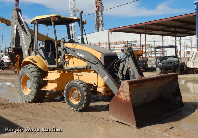 2005 Volvo BL60  backhoe - DJ8170
