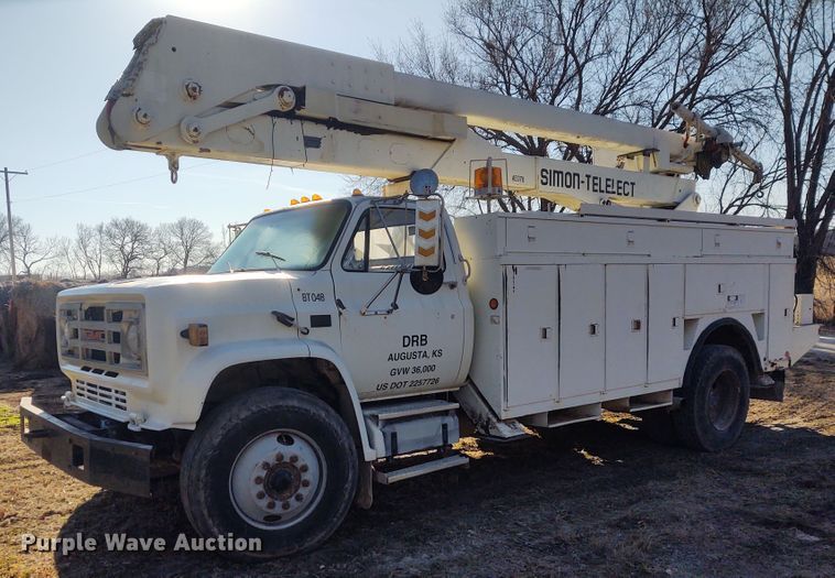 1988 GMC TopKick  bucket truck - FY9836