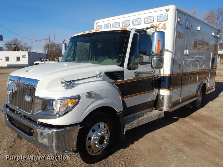 2012 International TerraStar  ambulance - DL2088