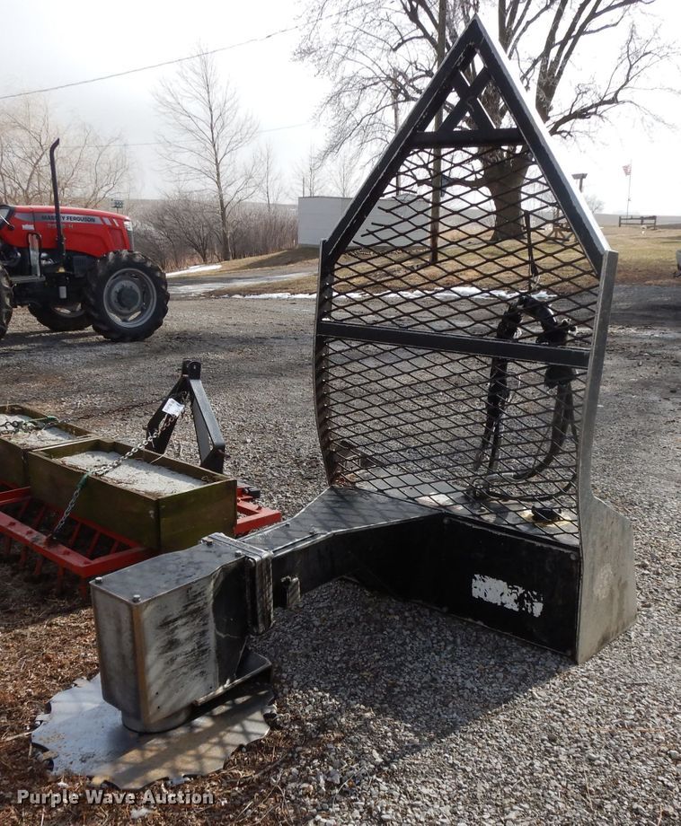 Vail TS3020F skid steer tree saw - DL2014