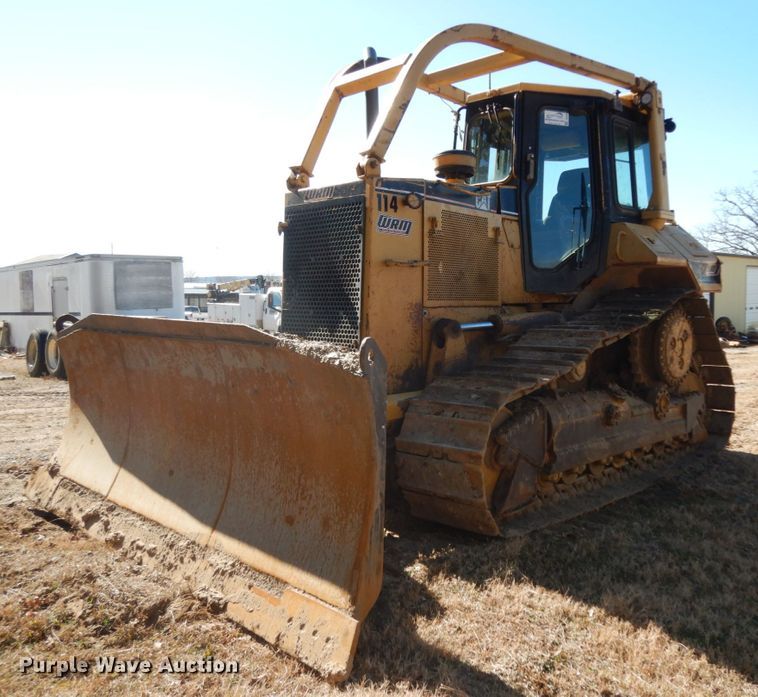 1997 Caterpillar D6M XL  dozer - DJ8248
