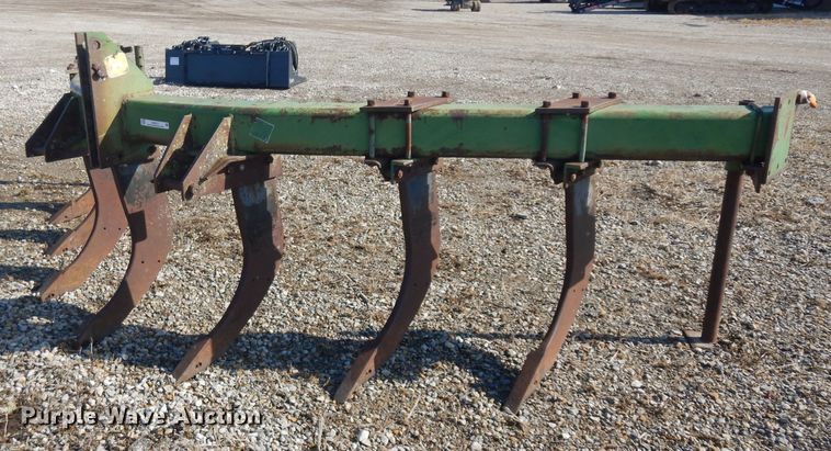 John Deere E0900 V-ripper - IG9212