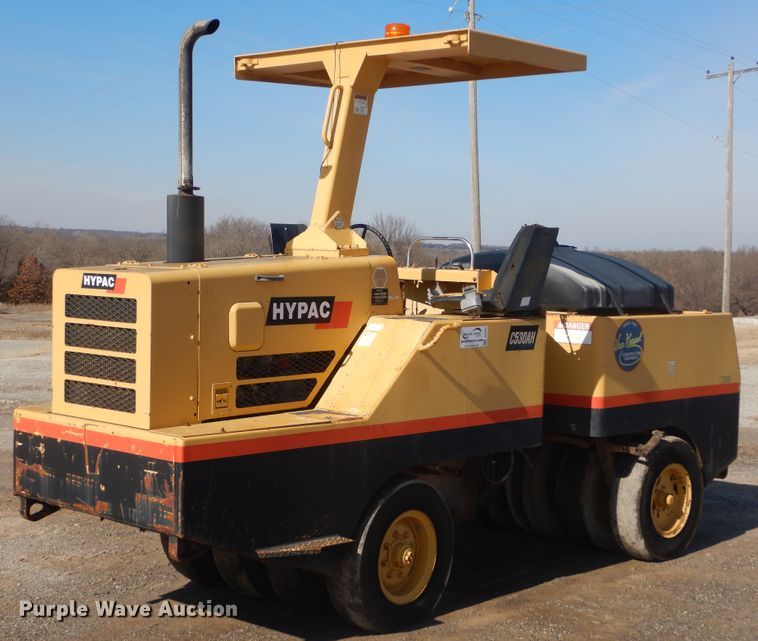 2000 Hypac C530AH  pneumatic roller - DJ2357