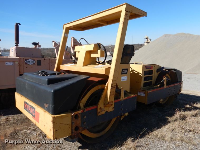 2001 Hypac C778B  double drum vibratory roller - DJ2362