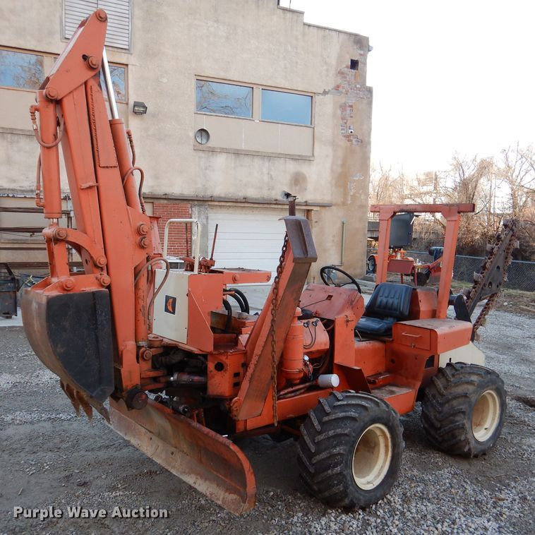 Ditch Witch R40  trencher - DL2113
