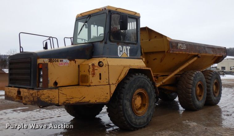 1995 Caterpillar D250E  haul truck - IA9379