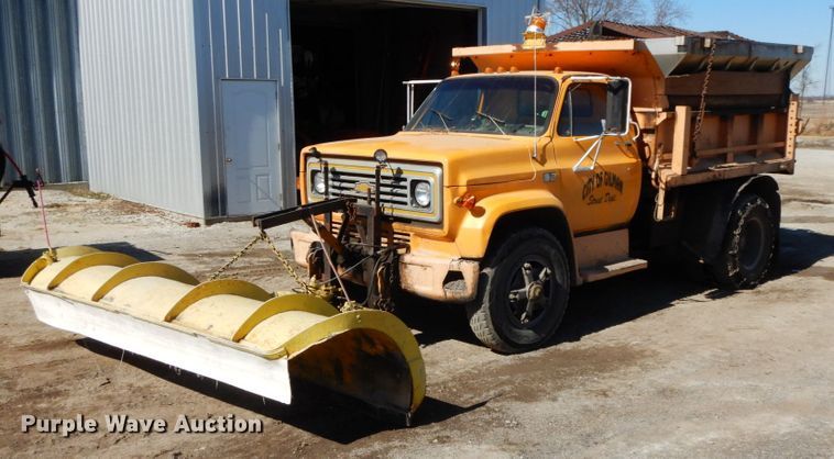 1987 Chevrolet C70  dump truck - DF6466