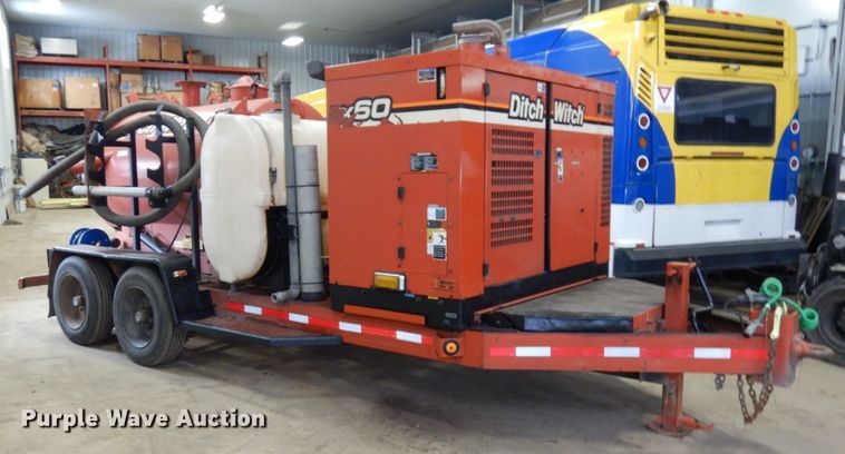 2010 Ditch Witch FX60  vacuum excavator - IA9486