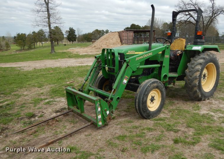 2004 John Deere 5203  tractor - DJ0541