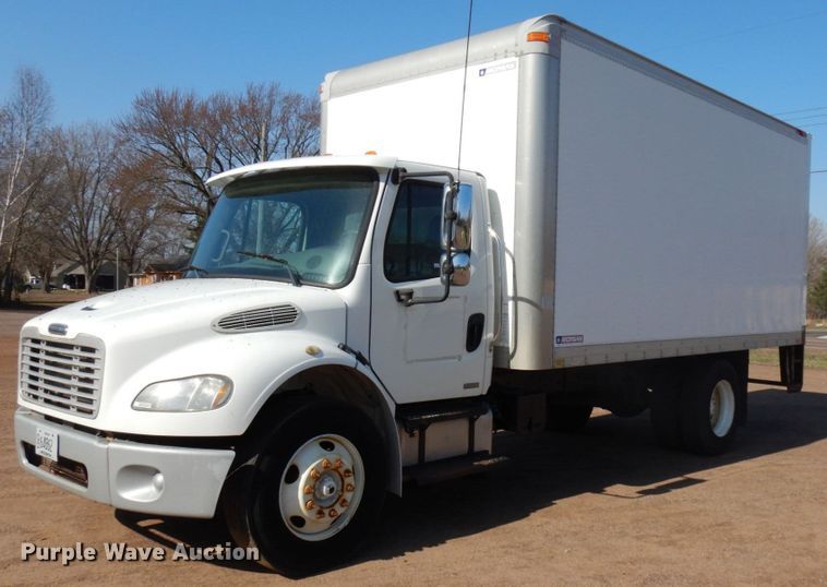 2007 Freightliner Business Class M2  box truck - HR9165