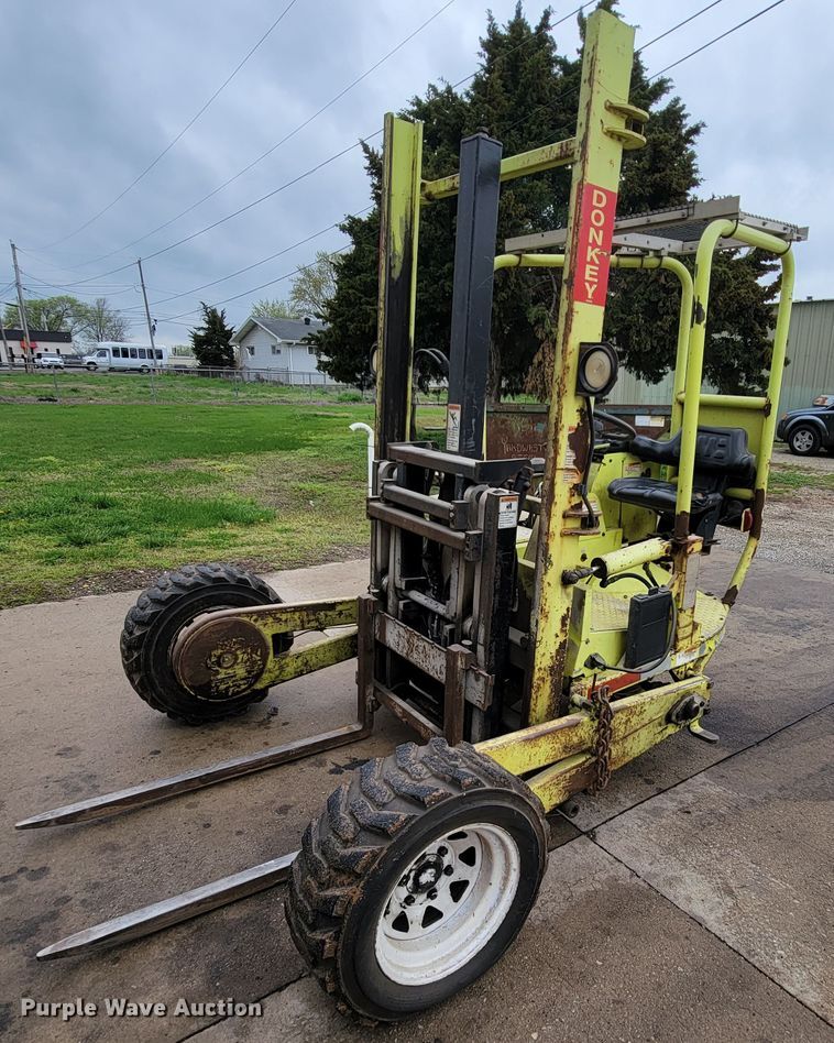 2005 Donkey D12-3K  forklift - FL9210