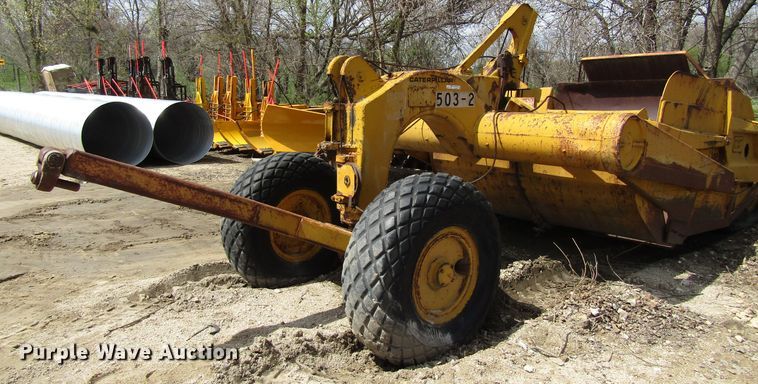 1957 Caterpillar 60  scraper - GC9908