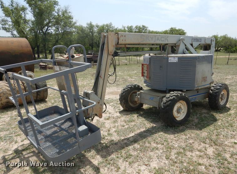 1998 Skyjack SJKB-40D  boom lift - DF2648