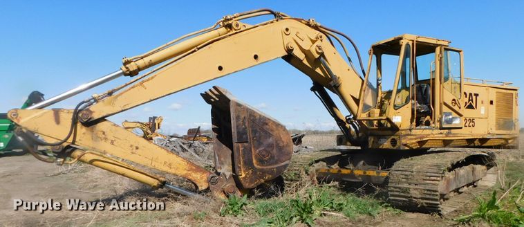 1976 Caterpillar 225  excavator - DK8517