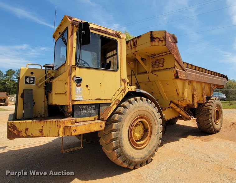 Caterpillar D25C  haul truck - IU9997