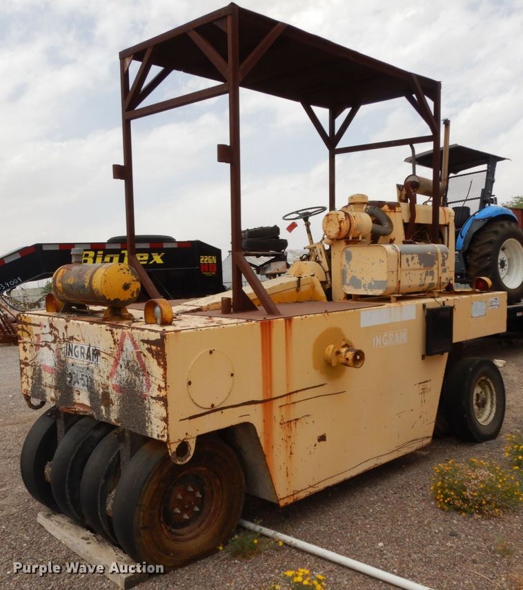 Ingram 9-2800-P  pneumatic roller - DC2143