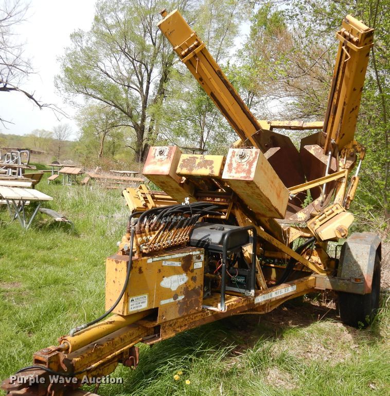 Vermeer tree spade - IS9638