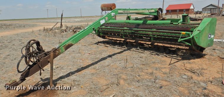 1996 John Deere 1600A  windrower - DJ8464