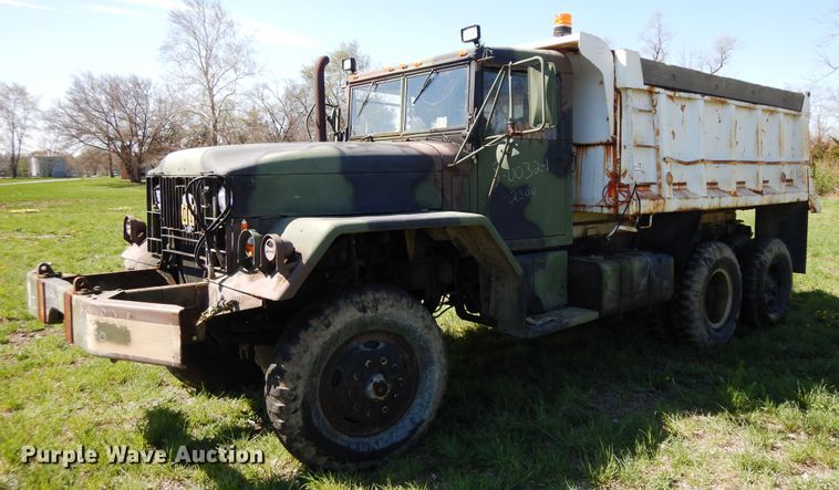 1974 Kaiser  dump truck - DF6772
