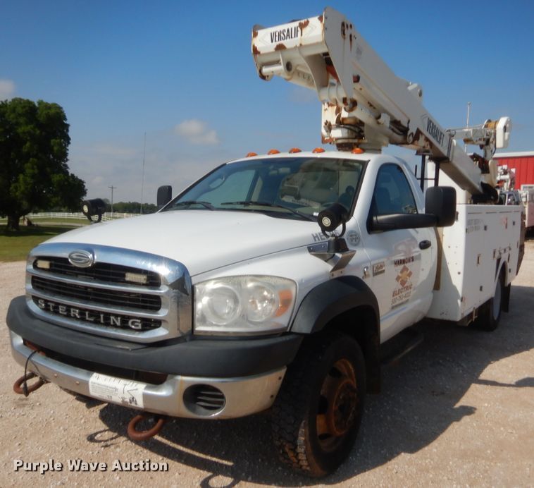 2008 Sterling Bullet  bucket truck - IP9775