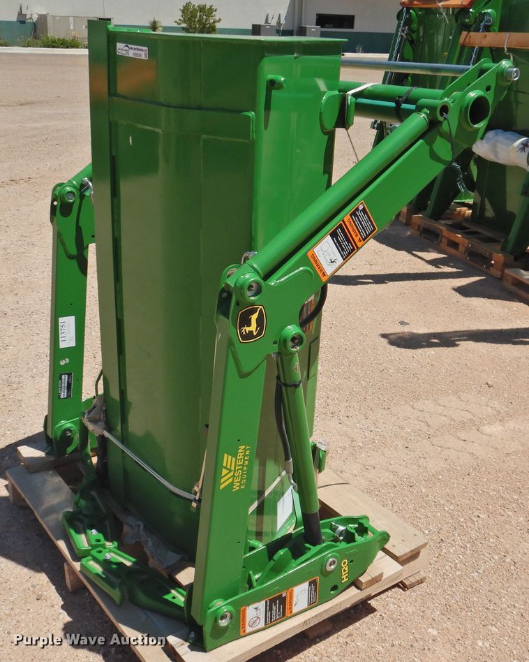 John Deere H120  loader - HQ9258