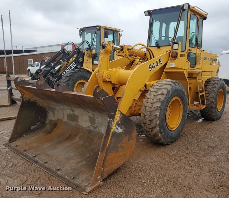 1989 John Deere 544E  wheel loader - DI4810