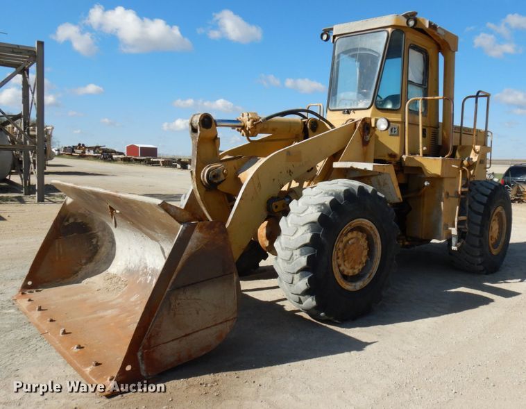 1984 Caterpillar 950B  wheel loader - IT9352