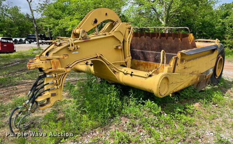 Caterpillar  scraper - IC9309