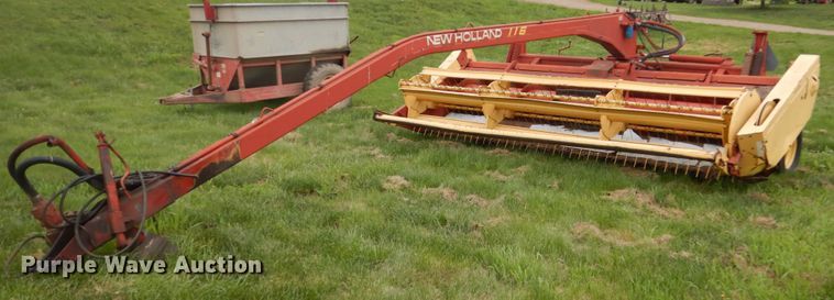 New Holland 116  windrower - HI9796