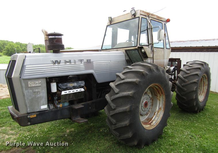 White 4-180 Field Boss  4WD tractor - GC9981