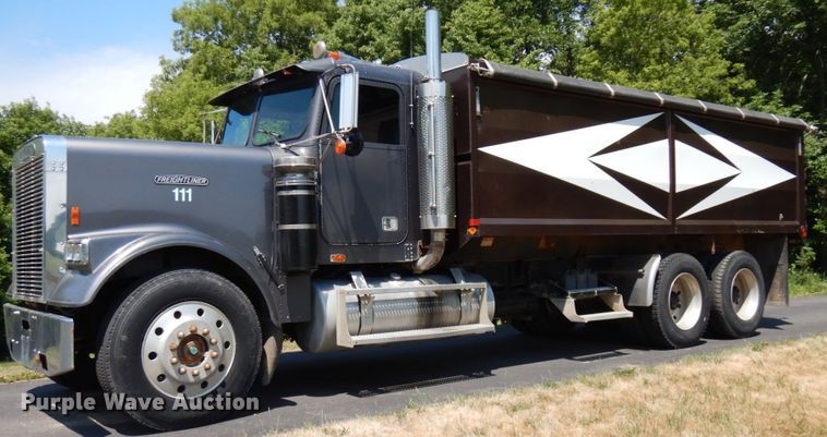 1985 Freightliner  grain truck - IL9846