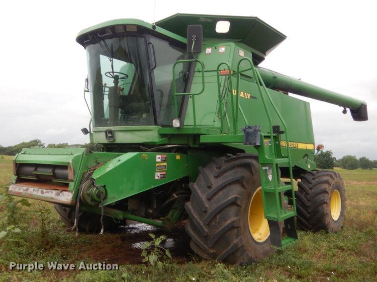 1997 John Deere 9610  RWA combine - IT9536