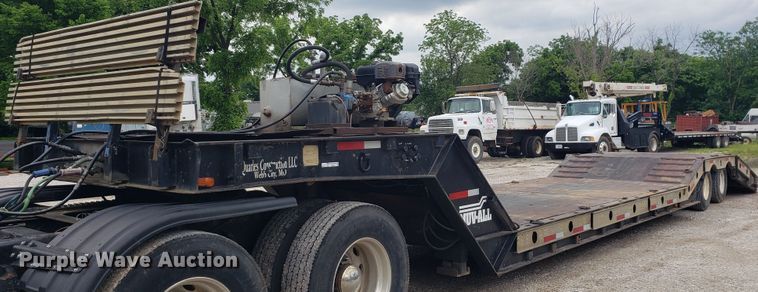 1989 Wilson  lowboy equipment trailer - HP9507