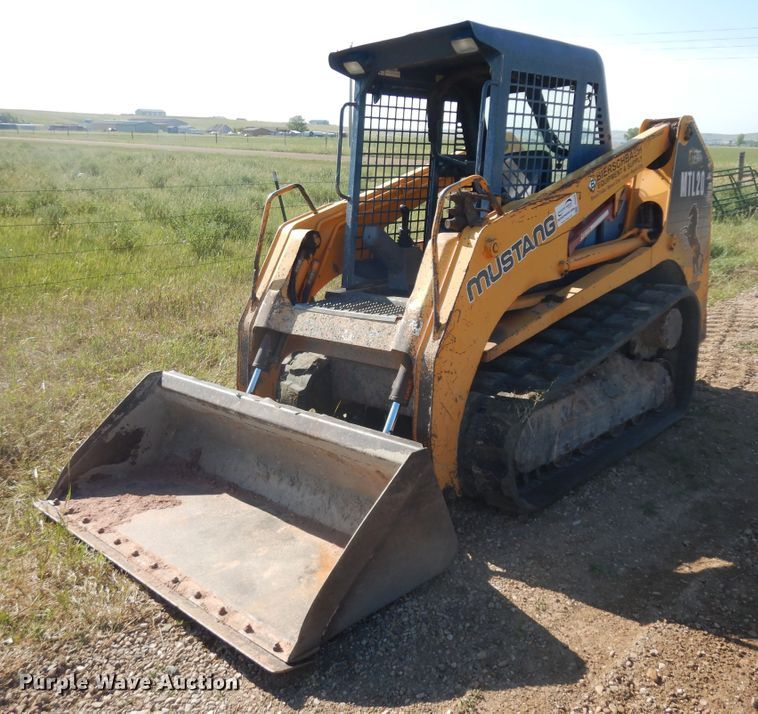 2008 Mustang MTL20  tracked skid steer loader - DH5606