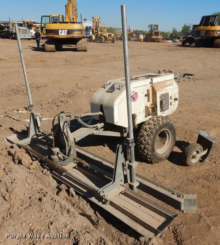 2003 Copperhead S-9210  screed - ID9989