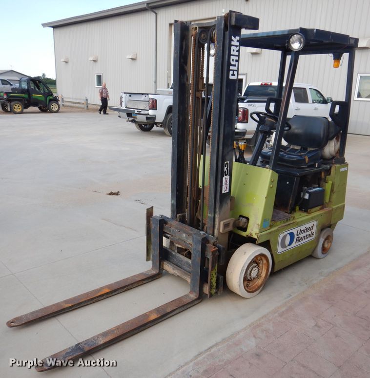 Clark GCS15  forklift - IQ9666