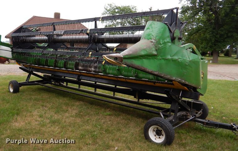 John Deere 220  flex head - IQ9718