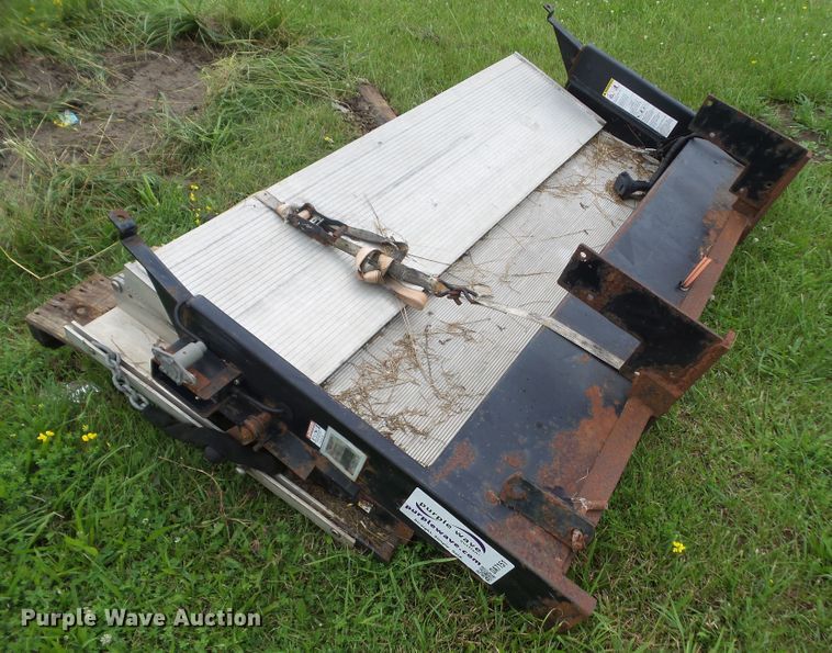 Tommy Gate CVW72-1036S48EA6  end gate lift - DA7151