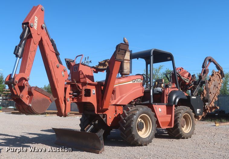 2005 Ditch Witch RT115  trencher - IT9611