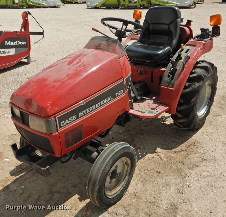Case IH 1120  tractor - DK2392