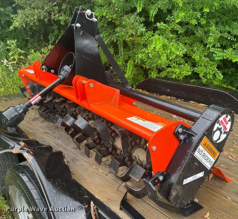 Titan 2107  rototiller - IR9538