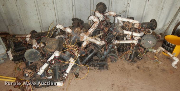 Approximately 36 Toro irrigation heads - HR9749