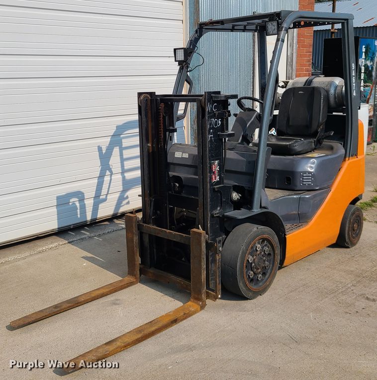 Toyota 8FGCU20  forklift - IJ9039