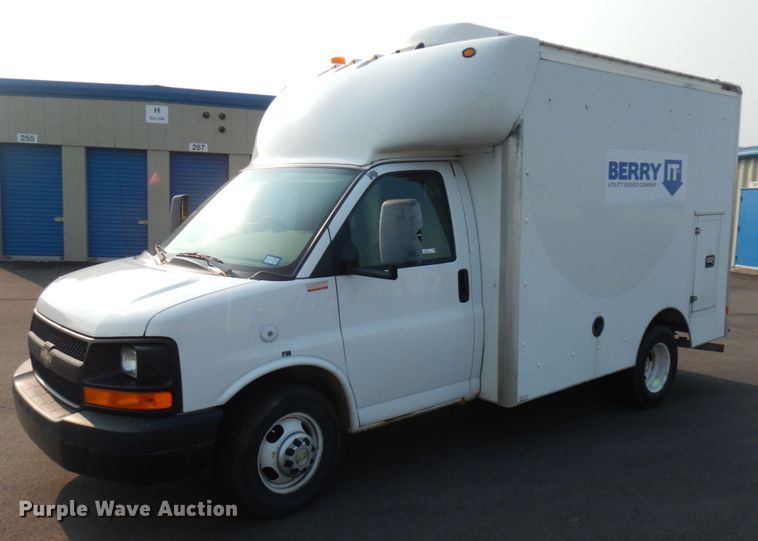 2007 Chevrolet Express 3500  fiber optic splicing truck - IL9907