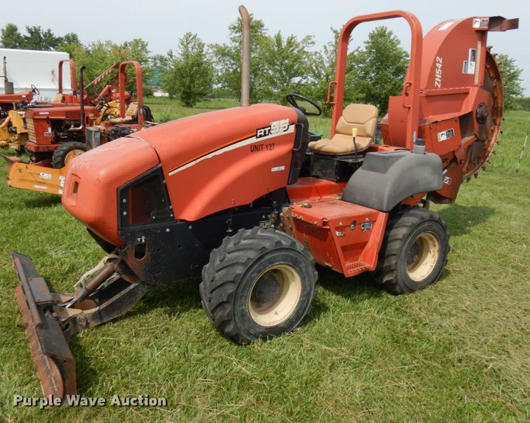 2004 Ditch Witch RT55  rock saw - IL9916