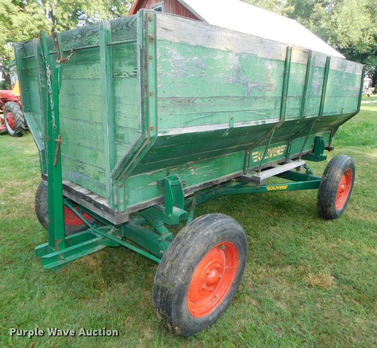 Oliver  wagon - HX9443