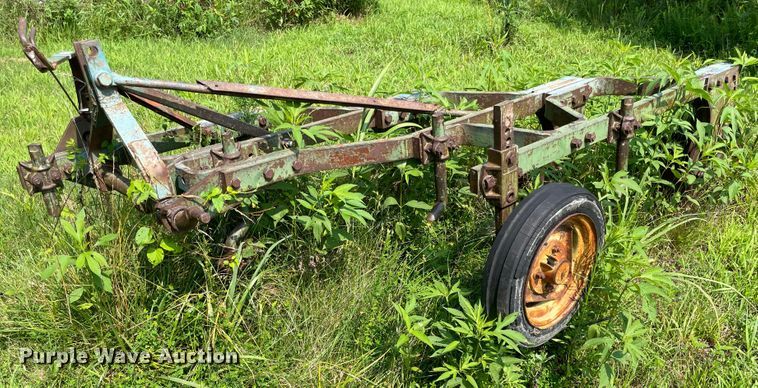 Four bottom plow - KK9608