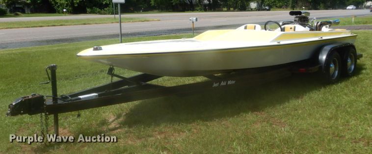1977 Manta Ray  boat - DC2011