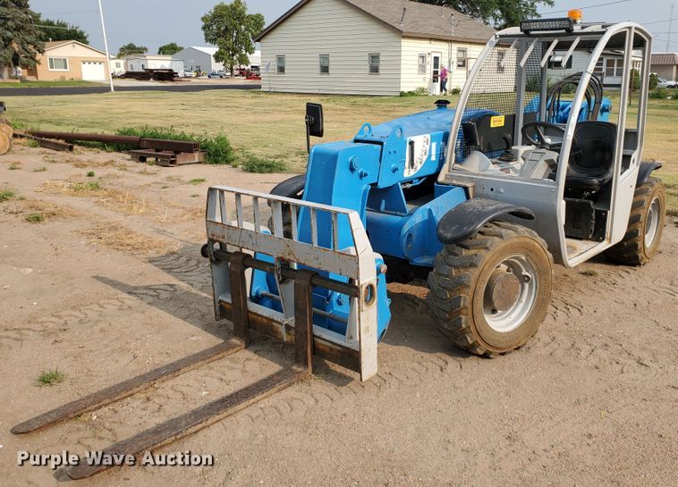 2010 Genie GTH-5519  telehandler - IX9952